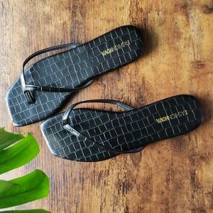 FASHION NOVA | CONTEMPORARY | CASUAL | ANIMAL PRINT | SIZE 10